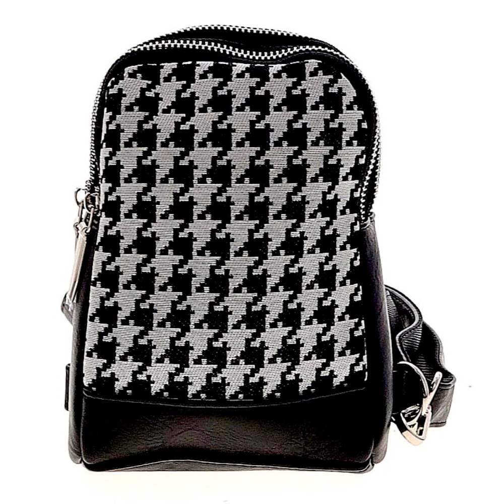 Houndstooth Print small sling bag in excellent condition